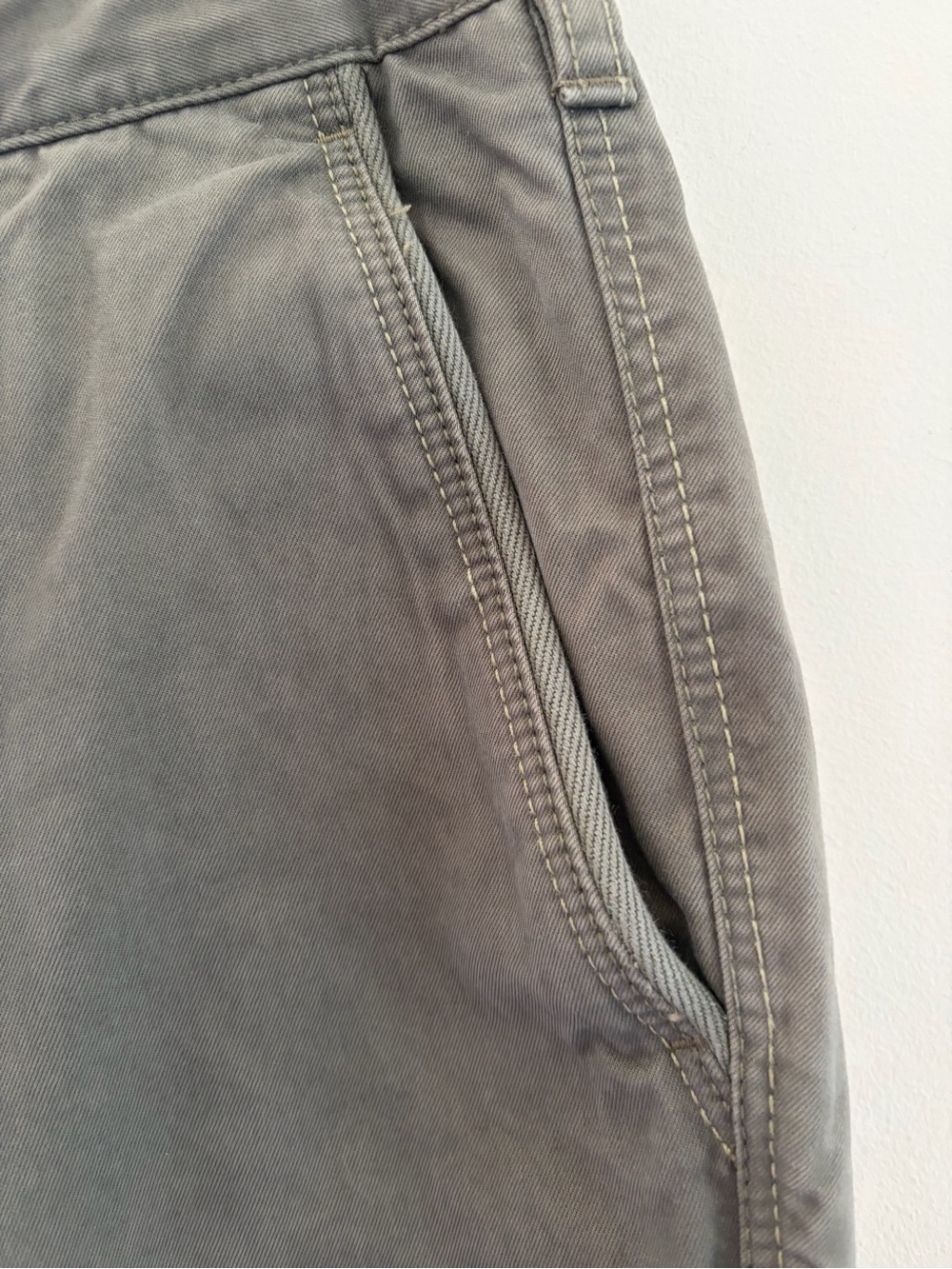 J Lindberg Khaki green straight leg Brushed Twill Cotton Chino Pants, 31x32 - Picture 5 of 10